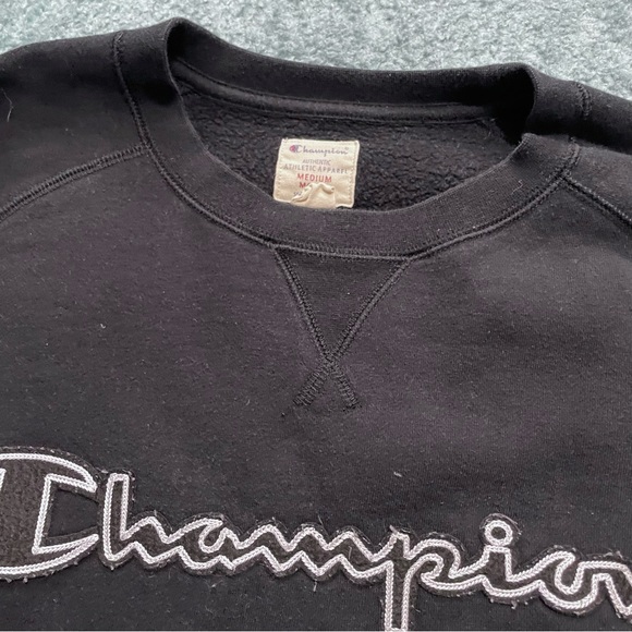 Champion Sweatshirt - Picture 2 of 3
